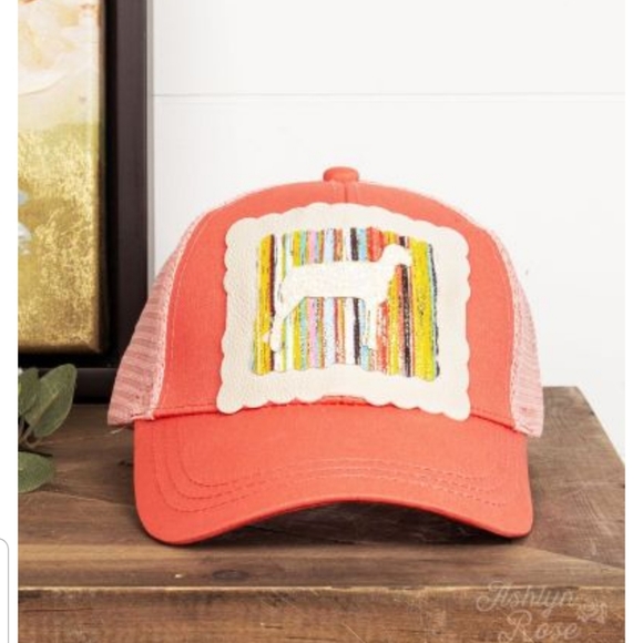 Sheep hat - Picture 1 of 2
